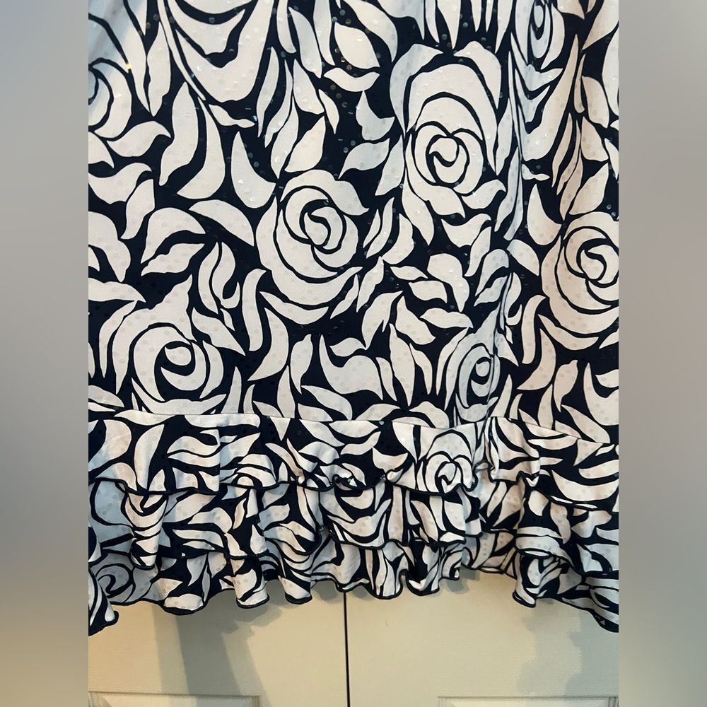 MSK Navy & White Floral spring Dress Sleeveless Ruffle Hem Size Large NWT - Picture 6 of 11